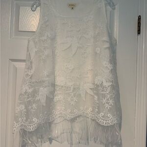 POL Floral Lace Overlay Top in White